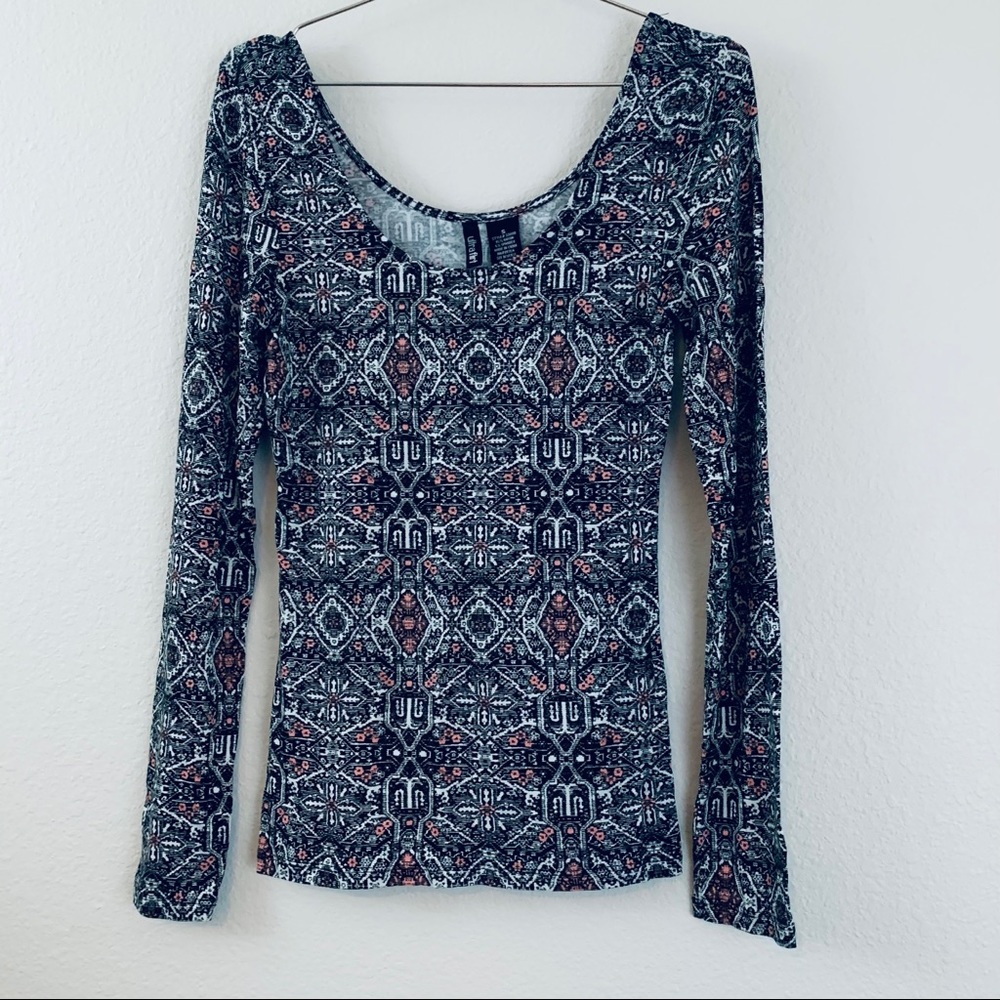 Rayon Spandex Print Long Sleeve Scoop Neck Tee